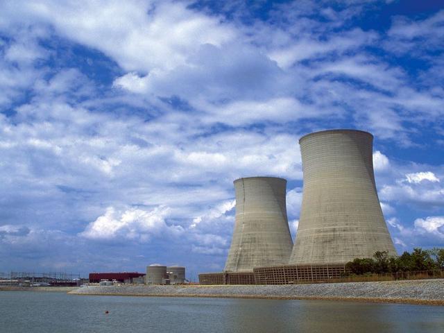 Electronic waste (or e-waste) describes discarded electrical or electronic devices. Electronic waste (or e-waste) describes discarded electrical or electronic devices.