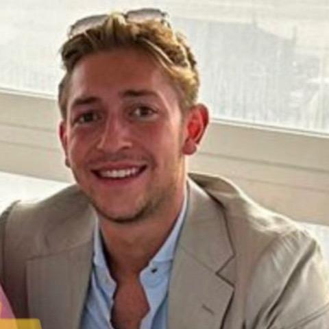 Dennis Van Exter Dennis Van Exter